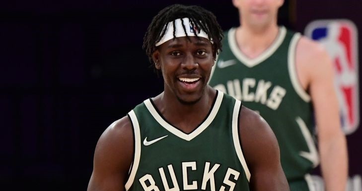  霍勒迪防守锁死东欧，雄鹿擒下老鹰登顶东部  