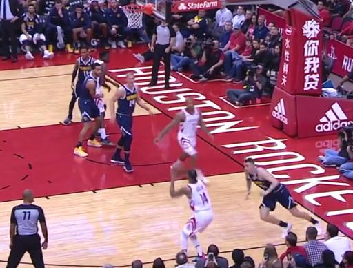  基尔高士丁主场氛围火爆，球迷助威催生斗志