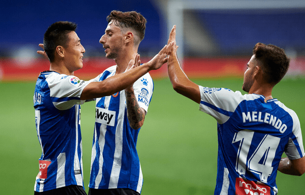  道格拉斯·路易斯传射维拉大胜谢菲联